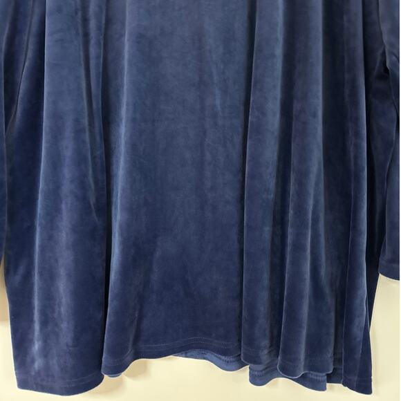Woman Within Velour Pintuck Button Up Knit Tunic Top Blouse Blue V-Neck Size 2X - Picture 9 of 10